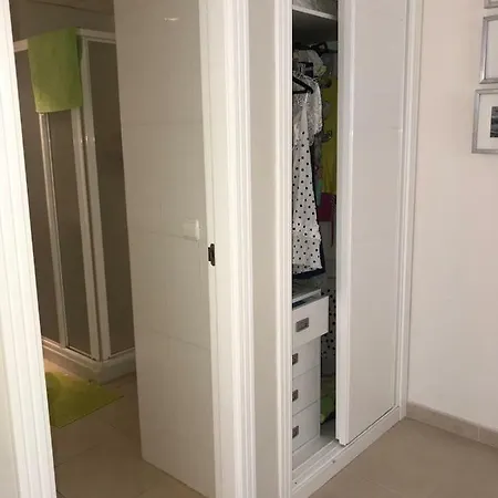Con Buena Vista Apartment