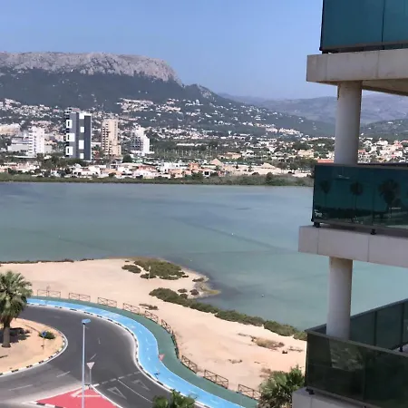 Con Buena Vista Apartment