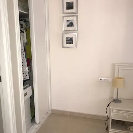 Con Buena Vista Apartment